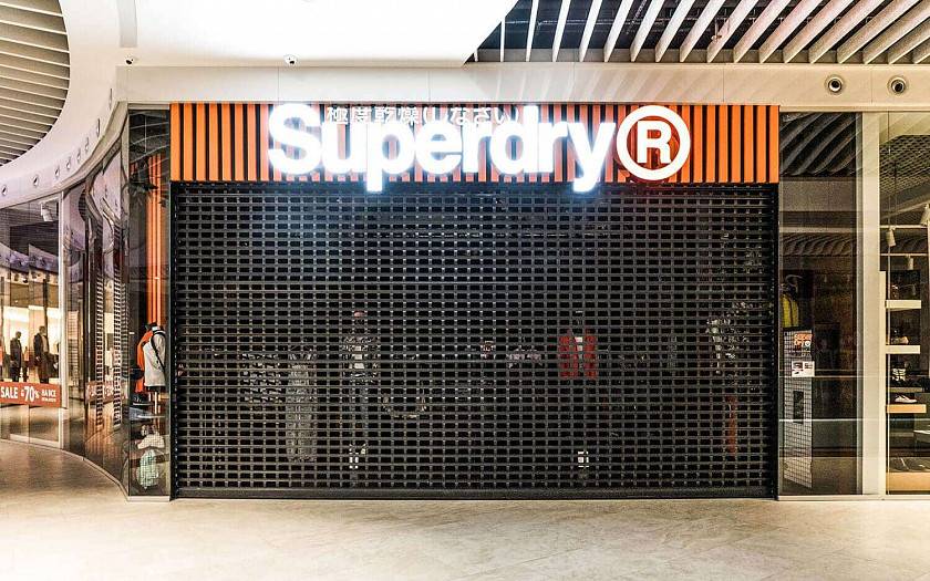 Ролетні системи «АЛЮТЕХ» в київському ТРЦ River Mall Ролетні системи «АЛЮТЕХ» в київському ТРЦ River Mall