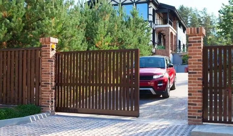 Откатные ворота в Броварах Откатные ворота в Броварах