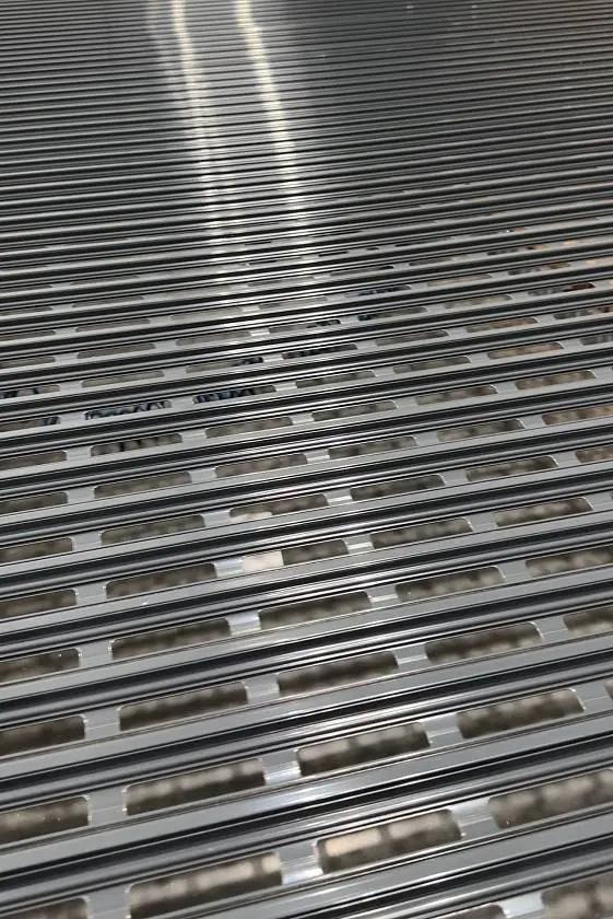 Ролетні ґрати з профілю AEG55U вже у продажу