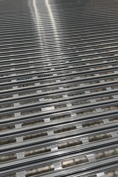 Ролетні ґрати з профілю AEG55U вже у продажу