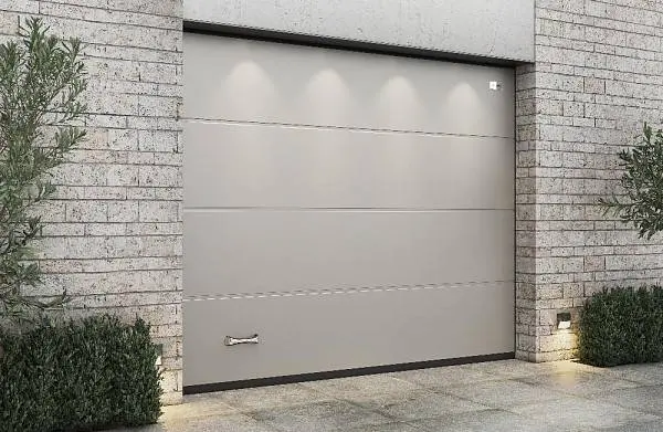 Розширення стандартної колірної гами секційних воріт «Алютех-К»