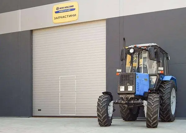 Промислові ворота «Алютех-К» — універсальне рішення для об'єктів різного призначення